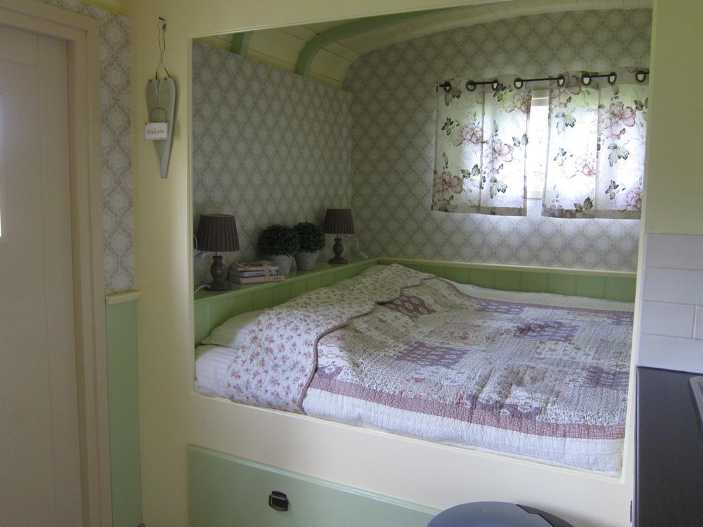 Pipowagen Minicamping De Linde Merselo Room photo